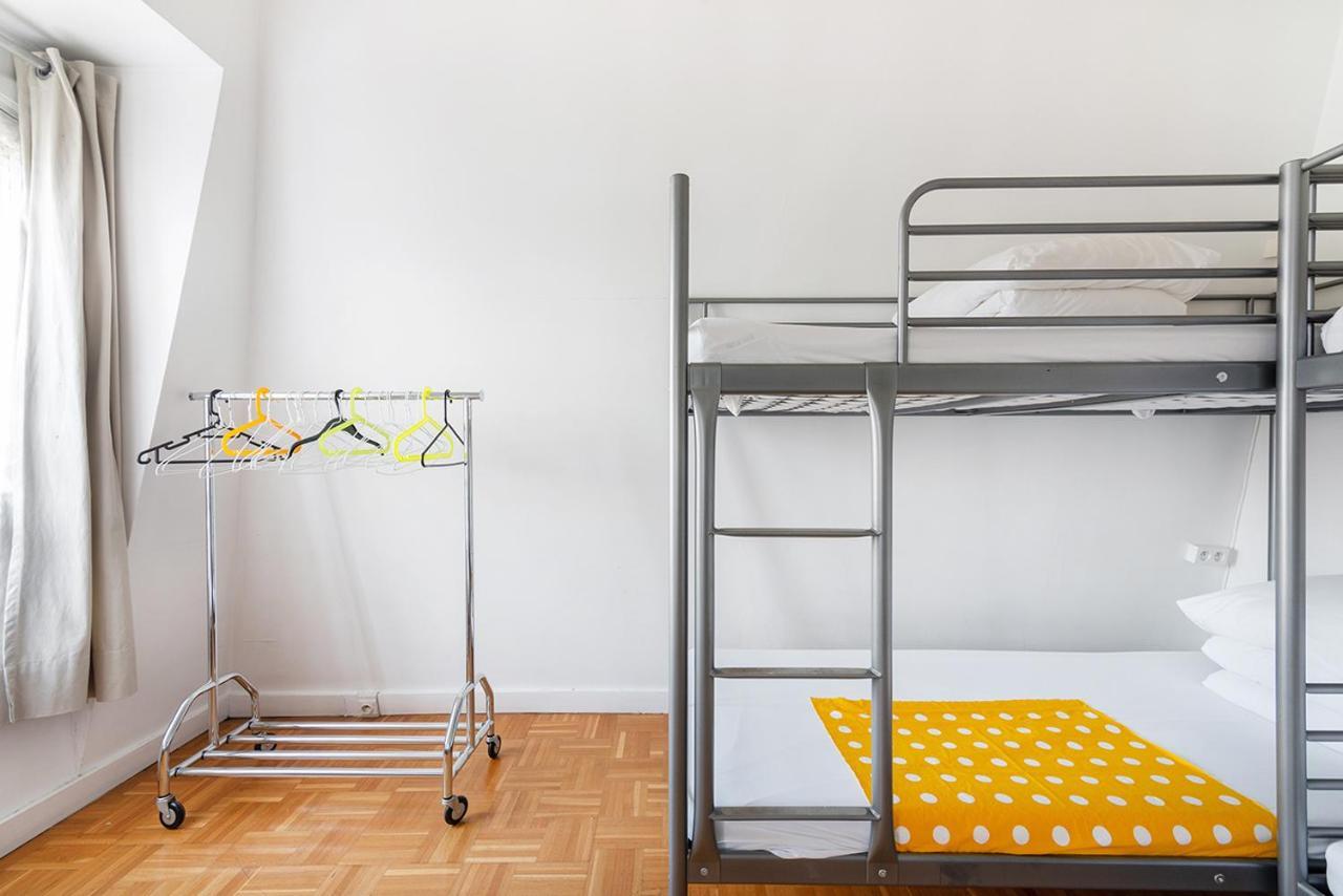 Cameleon Paris Guesthouse Pantin Exterior photo